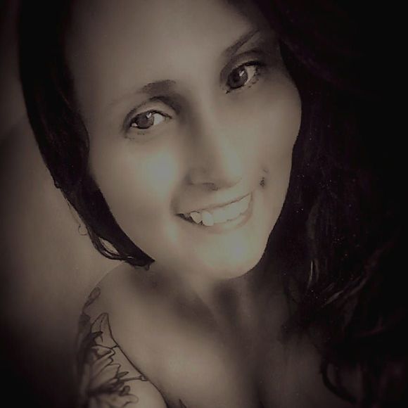 Meet your Posher, Jessica - Picture 1 of 1